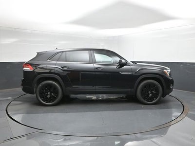 2026 Volkswagen Atlas Cross Sport SE w/Technology