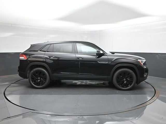 2026 Volkswagen Atlas Cross Sport SE w/Technology