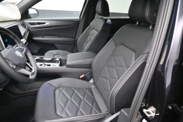 2026 Volkswagen Atlas Cross Sport SE w/Technology