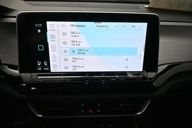 2026 Volkswagen Atlas Cross Sport SE w/Technology