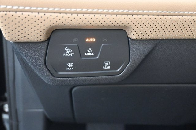 2026 Volkswagen Atlas Cross Sport SE w/Technology