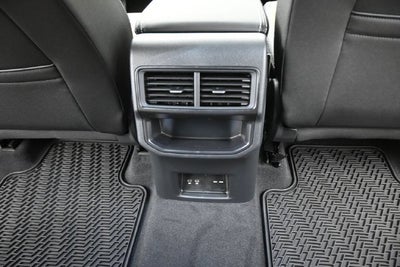 2026 Volkswagen Atlas Cross Sport SE w/Technology