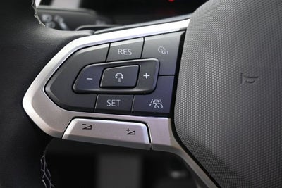 2026 Volkswagen Atlas Cross Sport SE w/Technology
