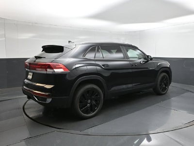 2026 Volkswagen Atlas Cross Sport SE w/Technology