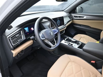 2026 Volkswagen Atlas Cross Sport 2.0T SE w/Technology