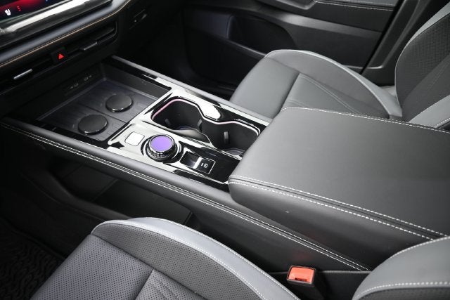 2027 Volkswagen Atlas SE w/Technology