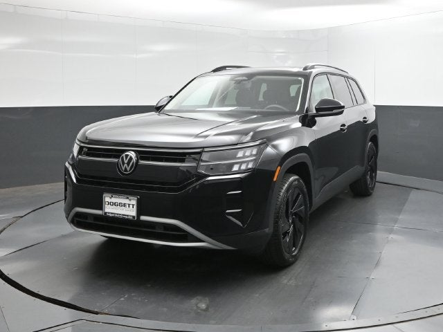 2027 Volkswagen Atlas SE w/Technology