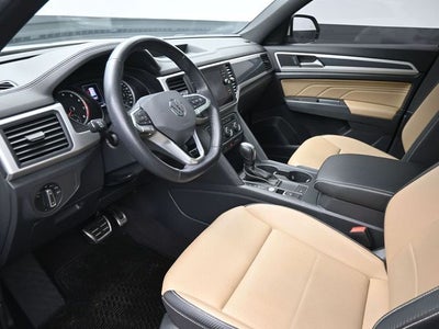 2021 Volkswagen Atlas Cross Sport 3.6L V6 SE w/Technology R-Line