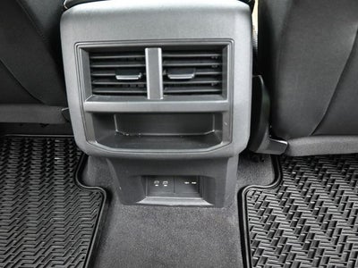 2021 Volkswagen Atlas Cross Sport 3.6L V6 SE w/Technology R-Line