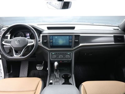 2021 Volkswagen Atlas Cross Sport 3.6L V6 SE w/Technology R-Line