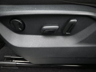 2021 Volkswagen Atlas Cross Sport 3.6L V6 SE w/Technology R-Line