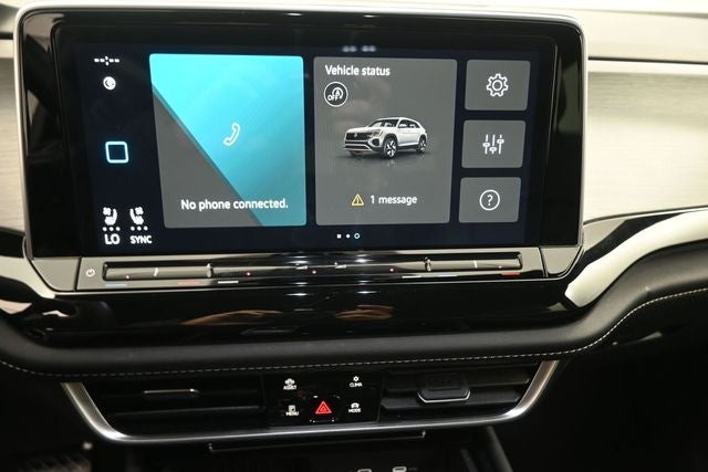 2025 Volkswagen Atlas Cross Sport 2.0T SE w/Technology
