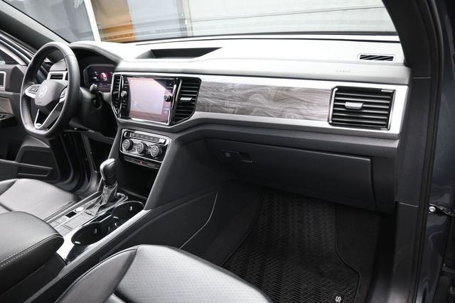 2022 Volkswagen Atlas Cross Sport 3.6L V6 SE w/Technology