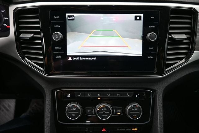 2022 Volkswagen Atlas Cross Sport 3.6L V6 SE w/Technology