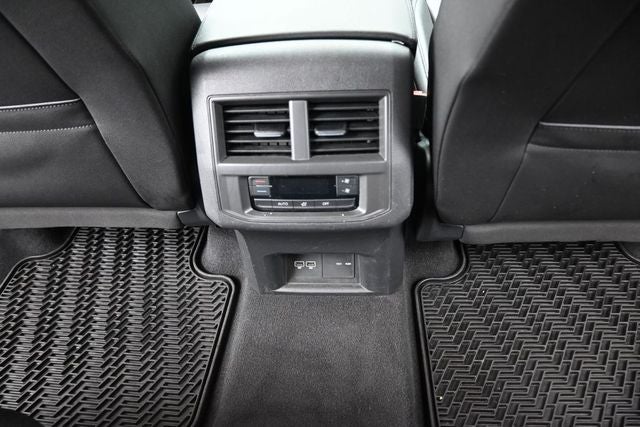 2020 Volkswagen Atlas 2.0T SE w/Technology
