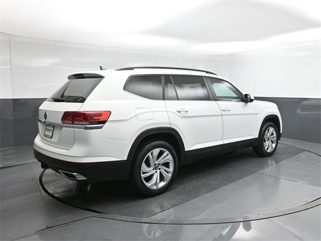 2022 Volkswagen Atlas 3.6L V6 SE w/Technology