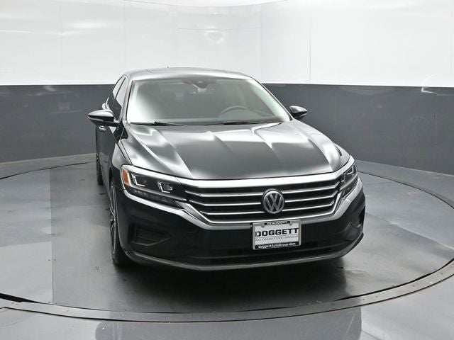 2022 Volkswagen Passat 2.0T Limited Edition