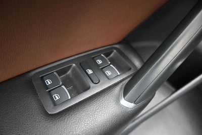 2022 Volkswagen Passat 2.0T Limited Edition