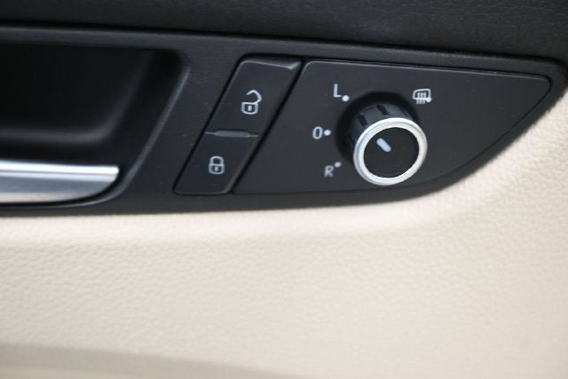 2014 Volkswagen Passat TDI SEL Premium
