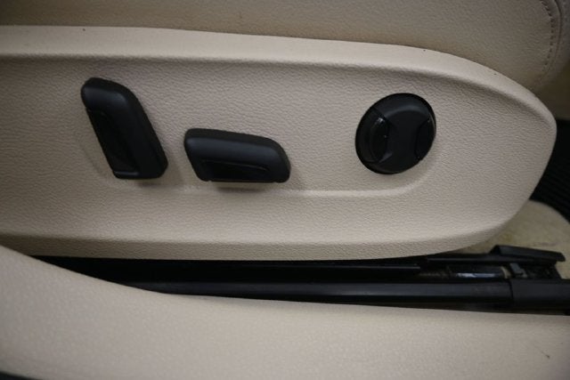 2014 Volkswagen Passat TDI SEL Premium