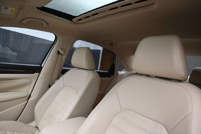 2014 Volkswagen Passat TDI SEL Premium