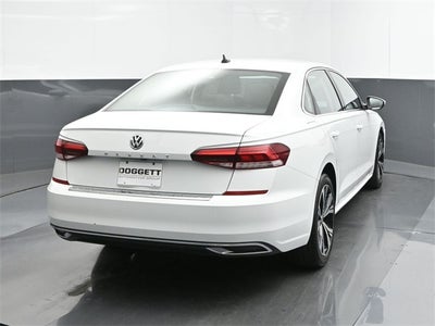 2022 Volkswagen Passat 2.0T SE