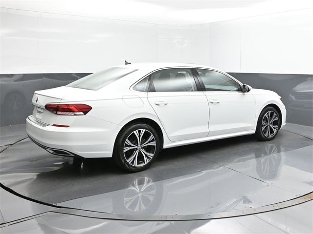 2022 Volkswagen Passat 2.0T SE