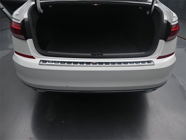 2022 Volkswagen Passat 2.0T SE