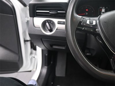 2022 Volkswagen Passat 2.0T SE