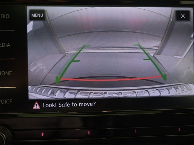 2022 Volkswagen Passat 2.0T SE