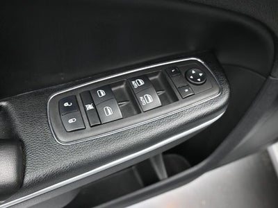 2023 Chrysler 300 S