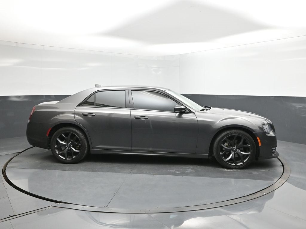 2023 Chrysler 300 Touring