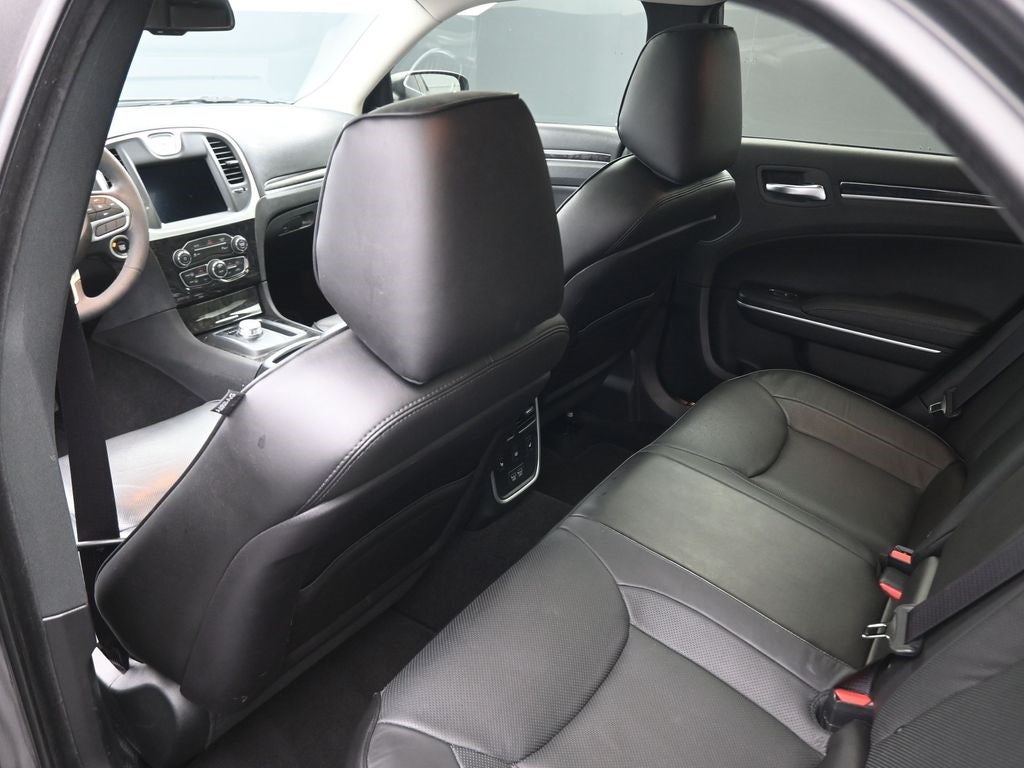 2023 Chrysler 300 Touring