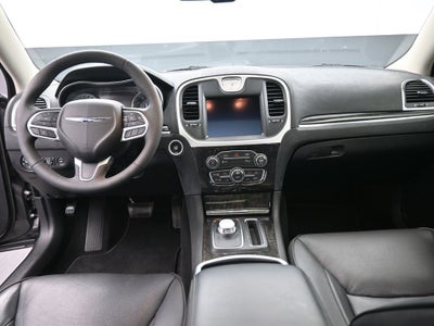 2023 Chrysler 300 Touring