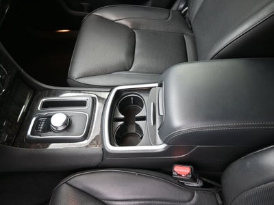 2023 Chrysler 300 Touring