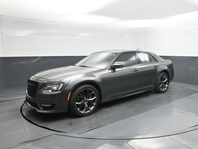 2023 Chrysler 300 Touring