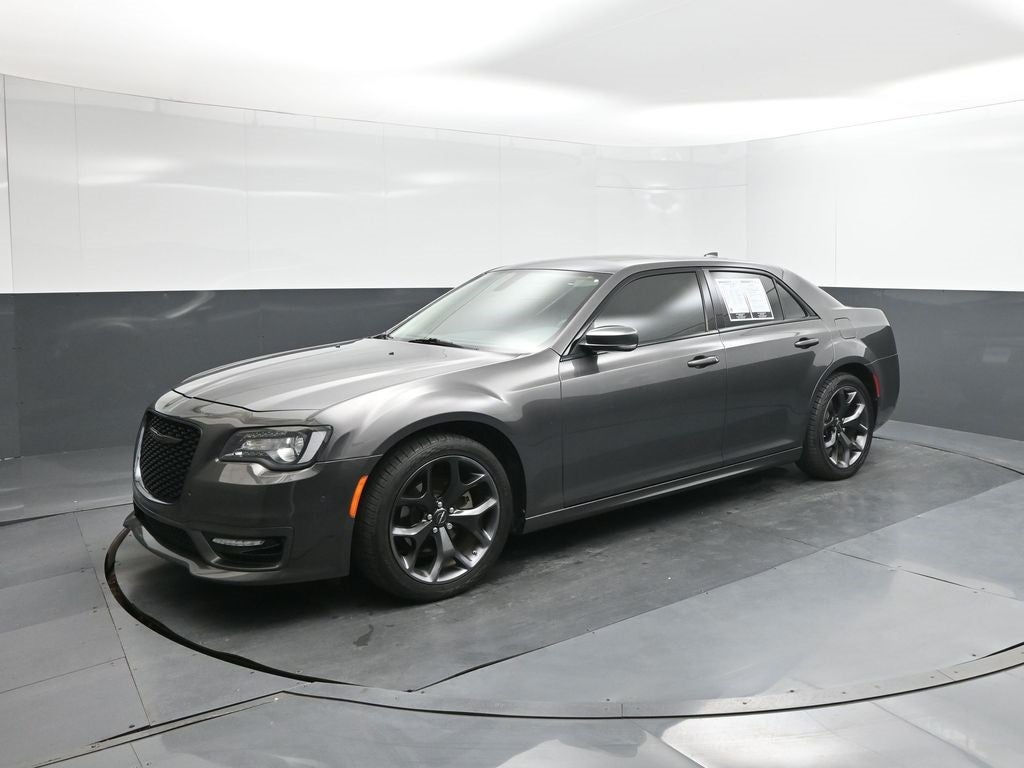 2023 Chrysler 300 Touring