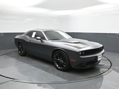 2017 Dodge Challenger SXT