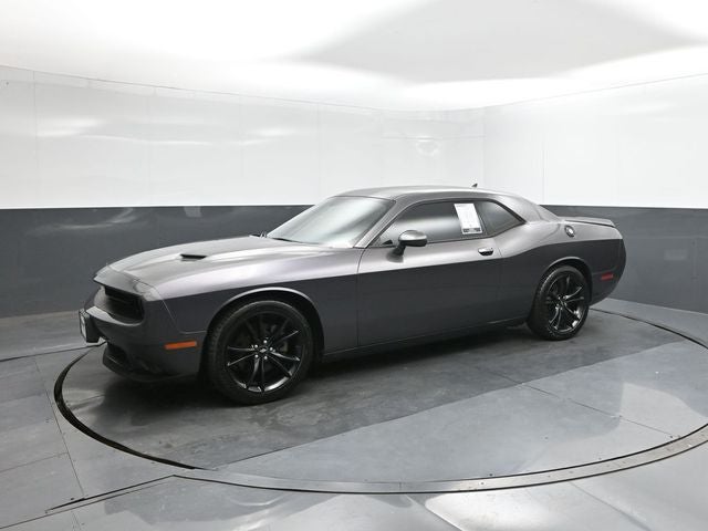 2017 Dodge Challenger SXT