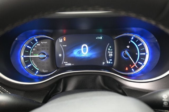 2023 Chrysler Pacifica Hybrid Touring L