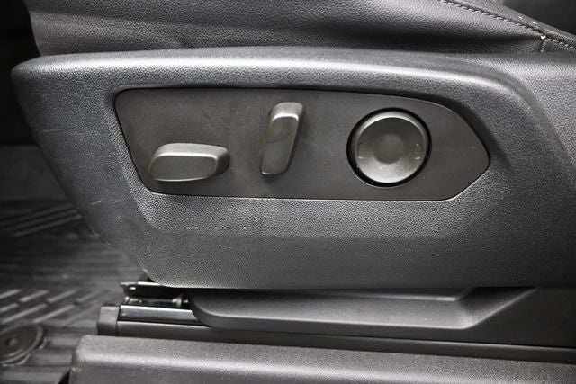 2023 Chevrolet Silverado 1500 LT LT1