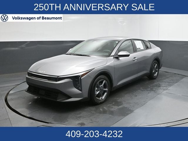 2025 Kia K4