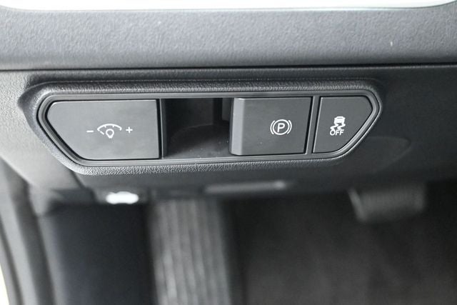 2025 Kia K4 LXS - Photo 21