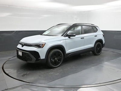 2026 Volkswagen Taos 1.5T SE Black