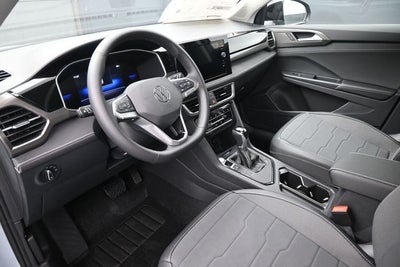 2026 Volkswagen Taos 1.5T SE Black