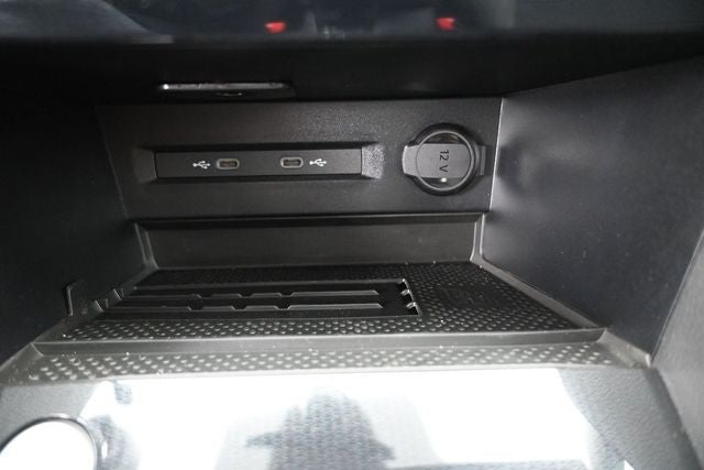 2026 Volkswagen Taos 1.5T SE Black