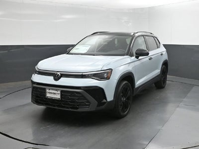 2027 Volkswagen Taos 1.5T SE Black