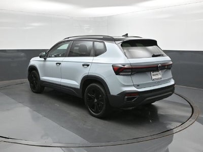 2027 Volkswagen Taos 1.5T SE Black