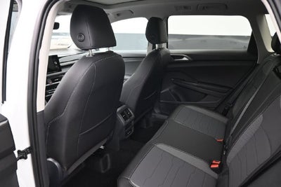 2027 Volkswagen Taos 1.5T SE Black