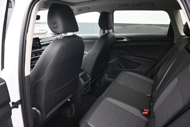 2027 Volkswagen Taos 1.5T SE Black